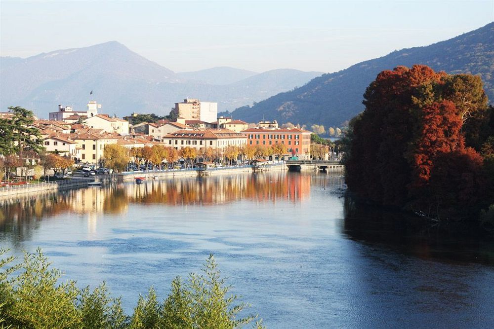 Bed And Breakfast Centrostorico Сарнико Екстериор снимка
